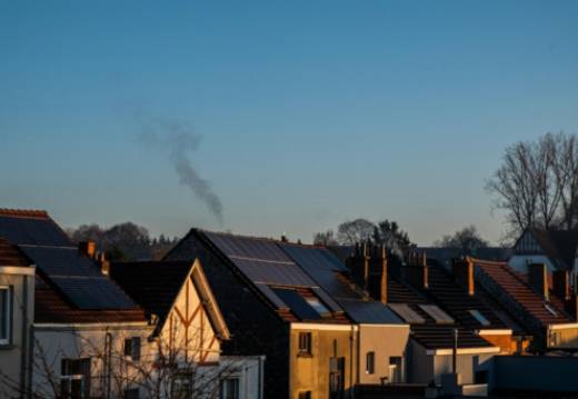 Maximizando la eficiencia energética: Los beneficios de los paneles solares para tu hogar